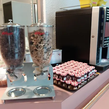 Hotell Egg - Les Gens De 2*