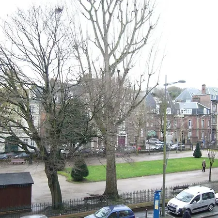 Egg - Les Gens De Hotell 2*