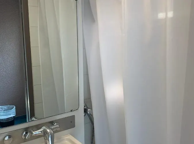 Hotel Egg - Les Gens De 2*