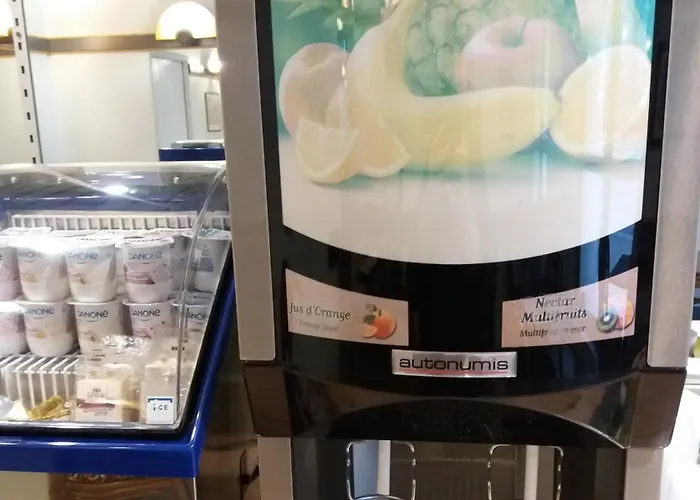 Hotel Egg - Les Gens De Dieppe