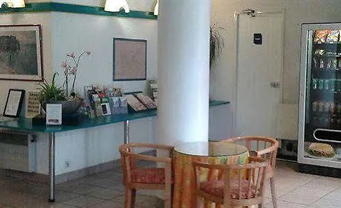 Egg - Les Gens De Hotel Dieppe