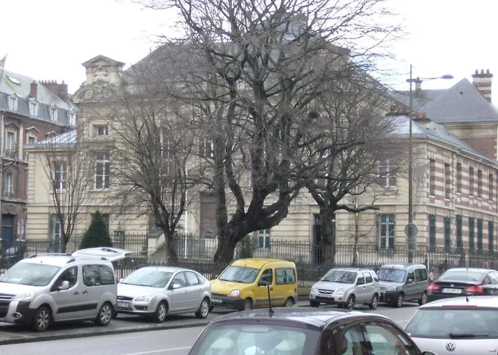 Egg - Les Gens De Hotel